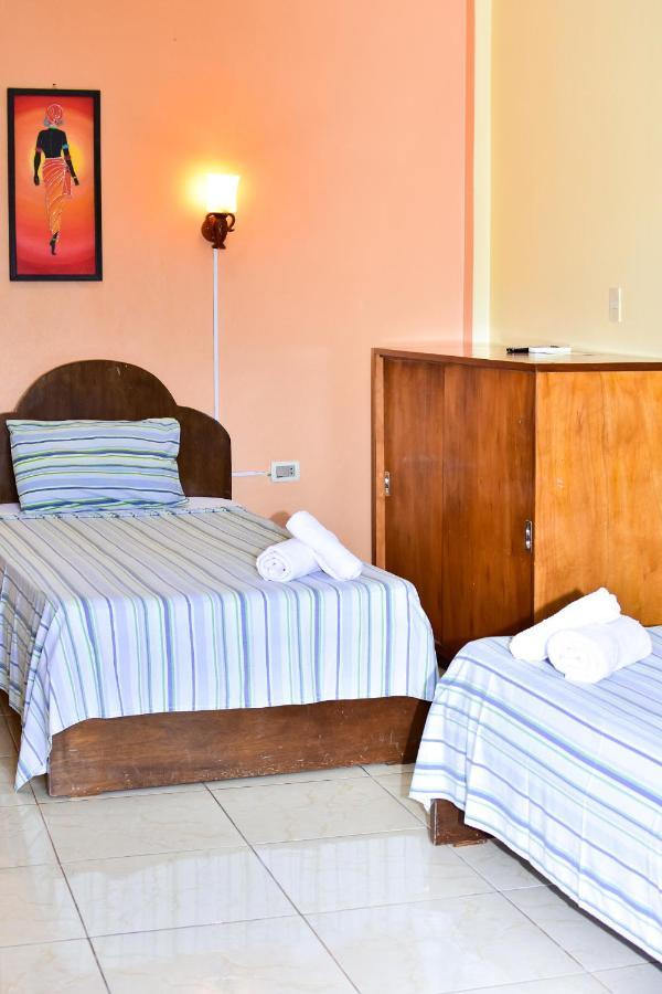 Palmas Park Hotel Y Restaurant Obligado Kültér fotó
